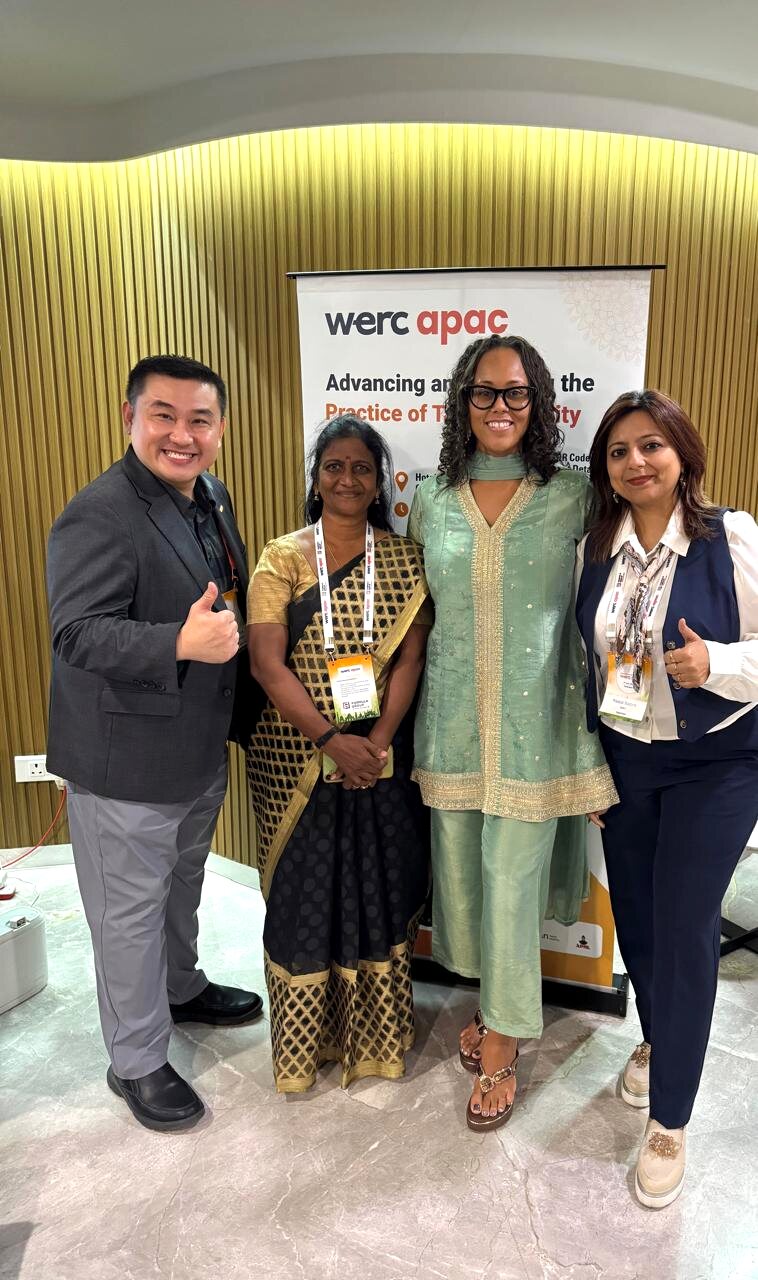 IKAN's Madhuri Chellangi with the assignee she looked after, together at the WERC APAC banner